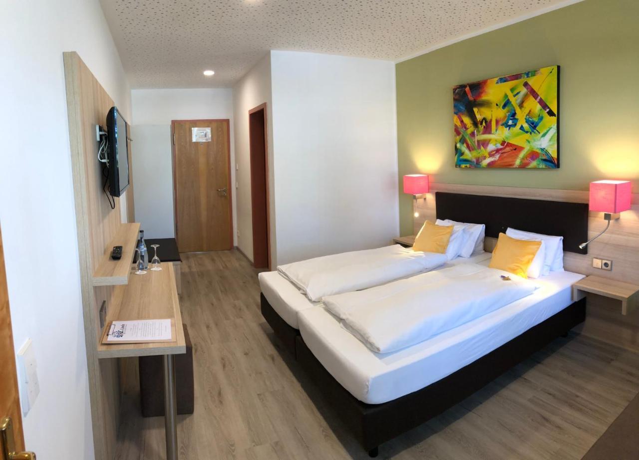 Hotel „Zur Linde“ Ehingen  Exteriér fotografie